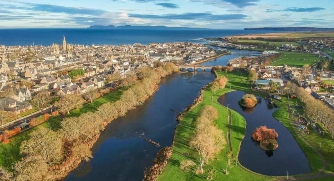 5 Riverside Place Thurso. 2 Bed, 2 Bathrooms. Dış mekan fotoğraf